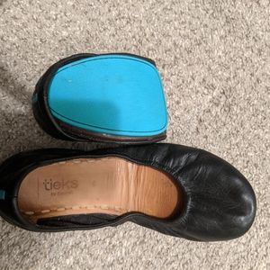 Black Leather Tieks